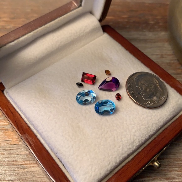 Higher Grade Setting Stones - Naturally Formed Gemstones - Picture 4 of 12